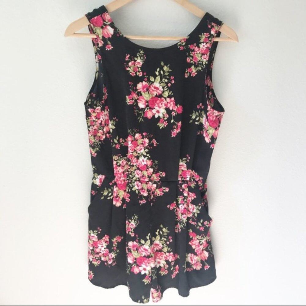 One Clothing Black Pink Floral Romper Medium